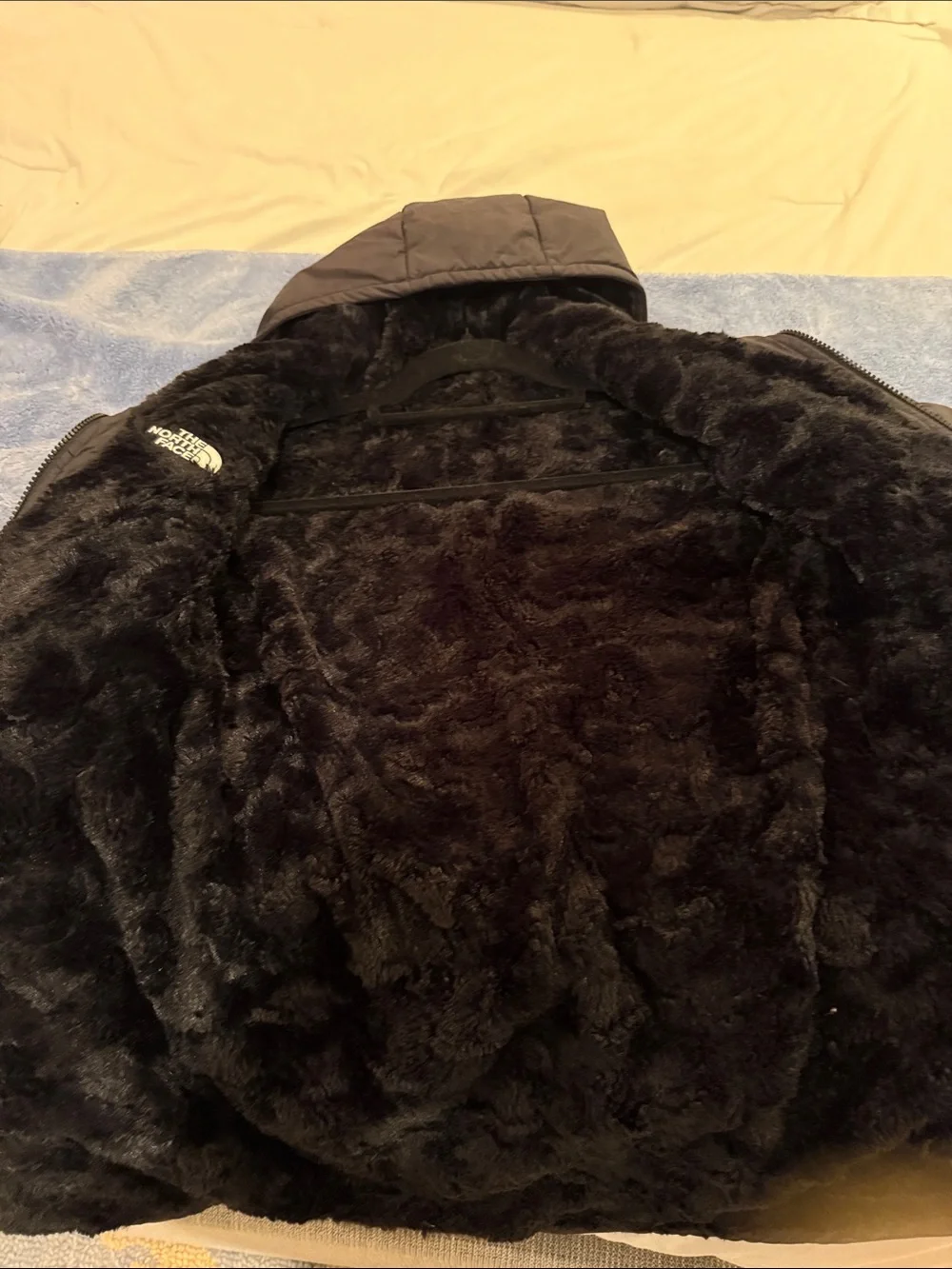 The North Face Black Girls' Hooded Reversible Puffer Jacket- Size M (10/12)